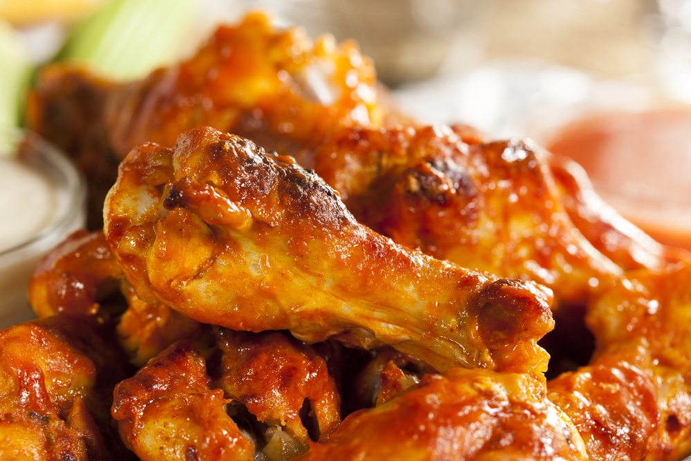 the-top-eight-sauces-to-eat-with-wings-on-super-sunday-bob-100-7